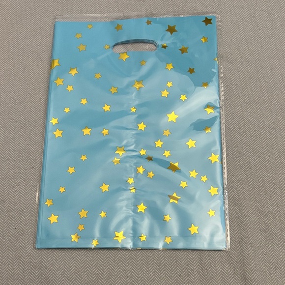 Birthday Party Tableware Set - Orange, Blue, Pink - Picture 8 of 16